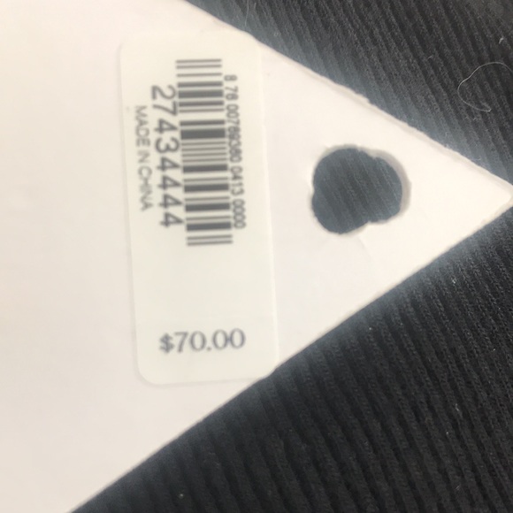 Express earrings - Picture 3 of 8